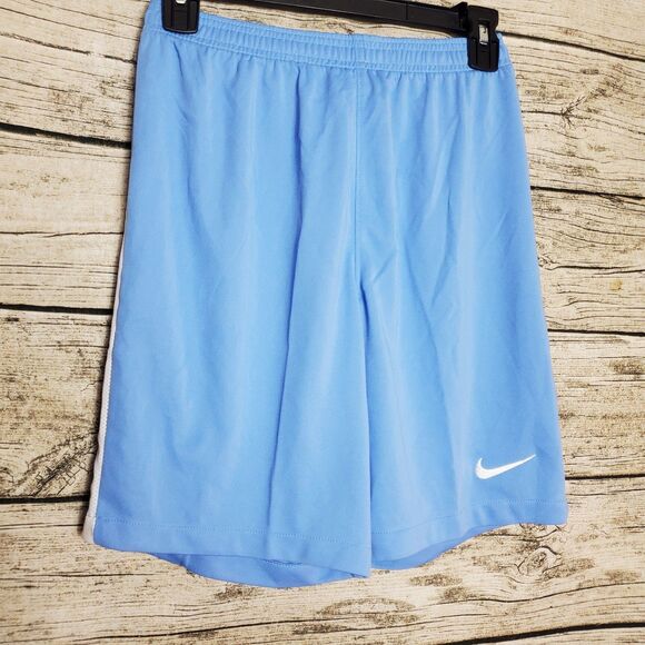 Kids Nike Standard Fit Blue Soccer Shorts Size Large NWT - Picture 1 of 7